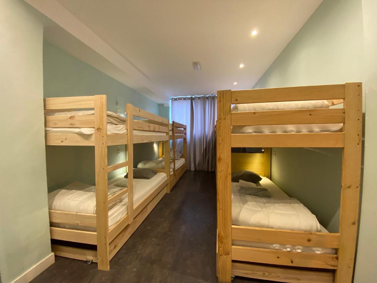 Bed in 8-Bed Mixed Dormitory Room,1344129653:JPEG